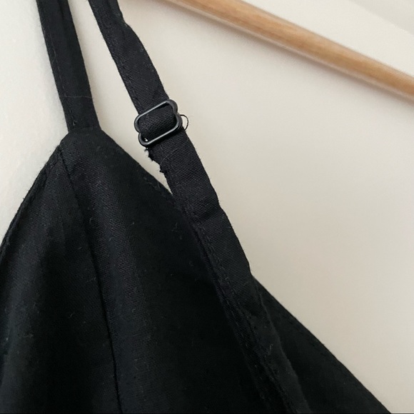 Old Navy Sleeveless Tie-Front Cami in Black size M - Picture 9 of 9